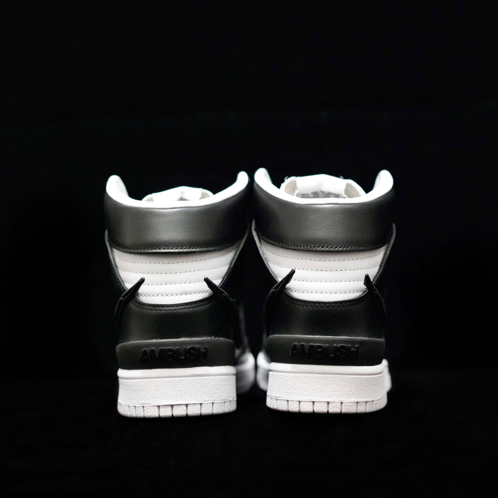 MO - AMBUSH x DUNK HIGH Black & White Collaboration