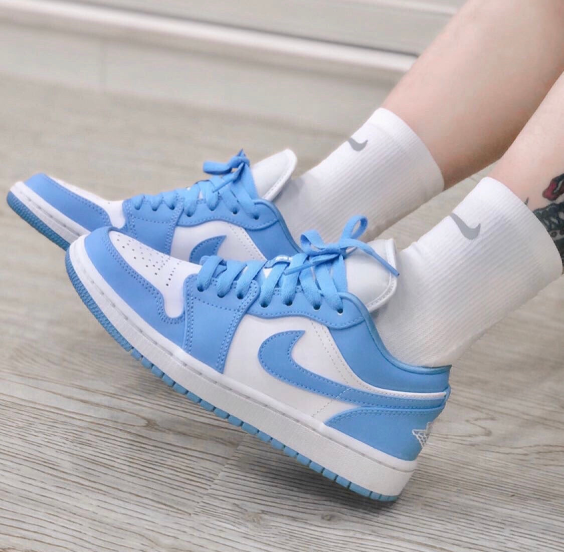 MO - AJ1 North Carolina Blue