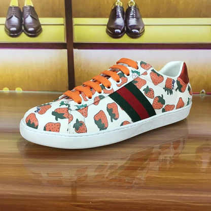 MO-GCI Ace Strawberry Sneaker 020