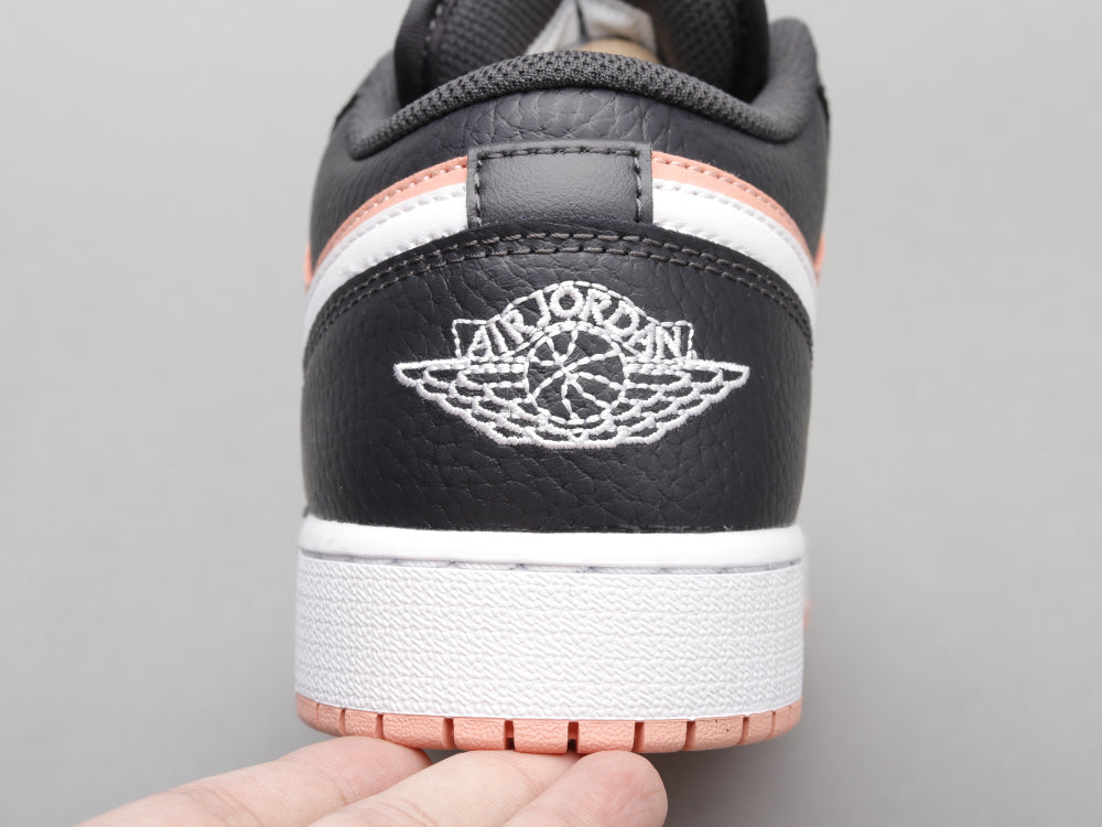 MO - AJ1 Pink Quartz Cherry Blossom Pink