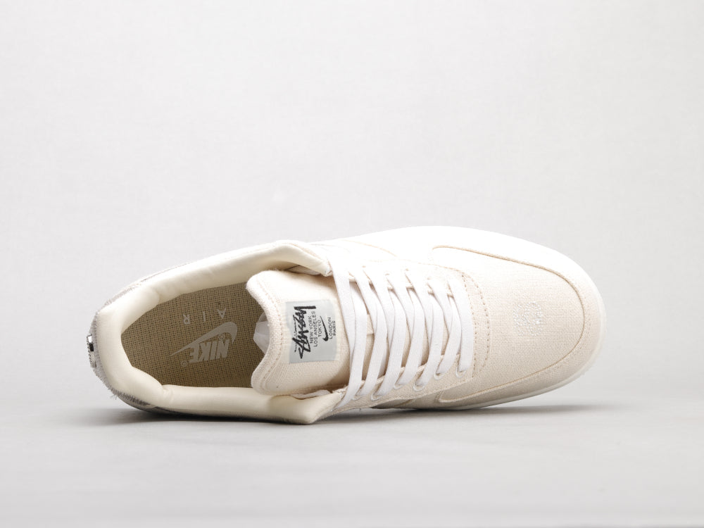 MO - Stussy x AF1 Beige