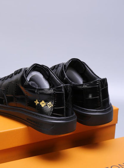 MO - LUV Alligator Black Sneaker