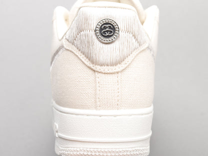 MO - Stussy x AF1 Beige