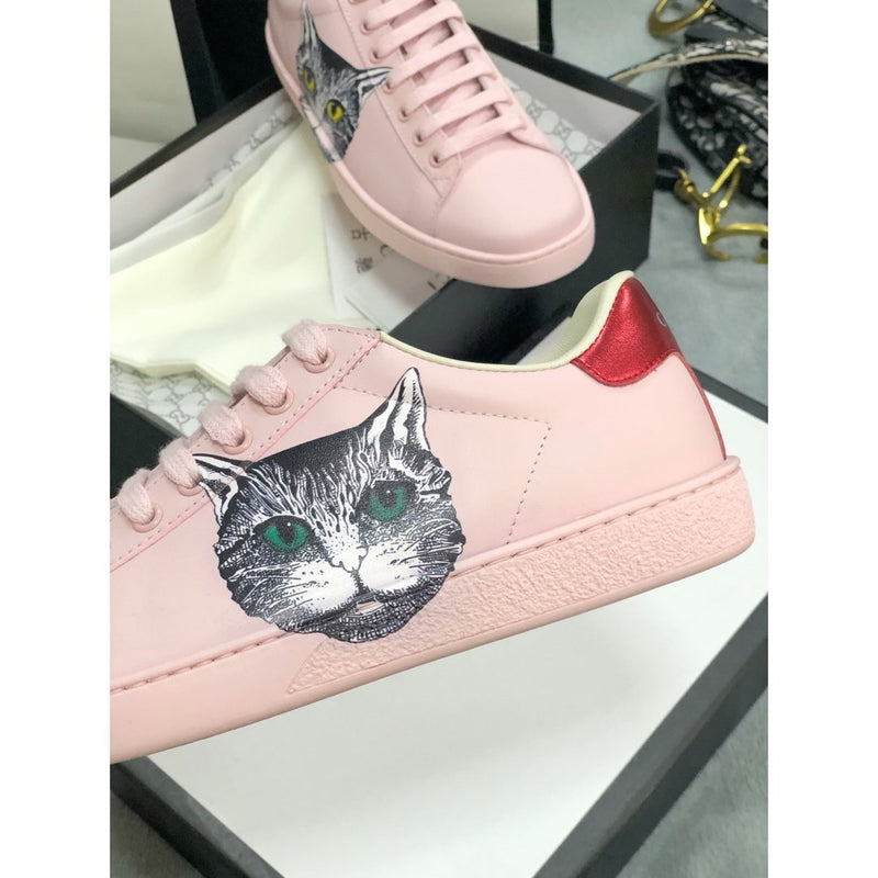 MO-GCI  Ace Mystic Cat pink  Sneaker 096