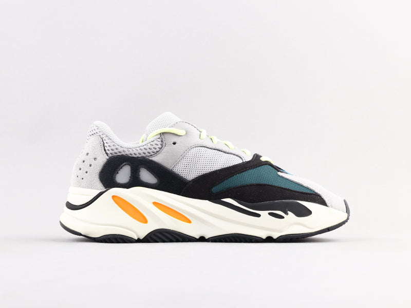 MO - Yzy 700 Wave Sneaker