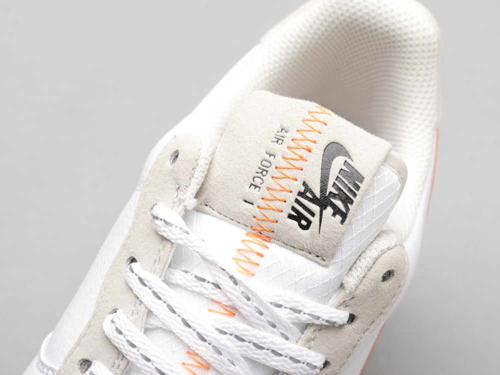 MO - AF1 luminous white orange