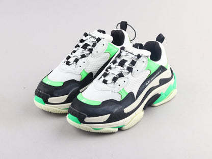 MO - Bla Triple S Black Green Sneaker