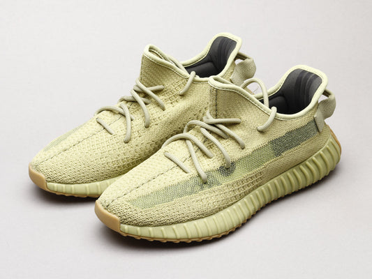 MO - Yzy 350 Sulfur Matcha Green Sneaker