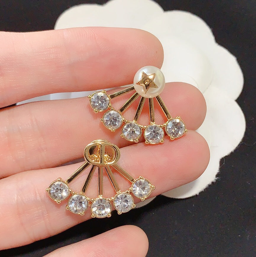 Top Quality Earring Dir 040