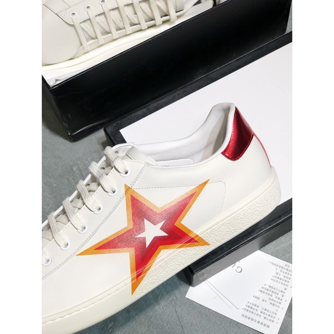 MO-GCI  Ace with star Sneaker 089