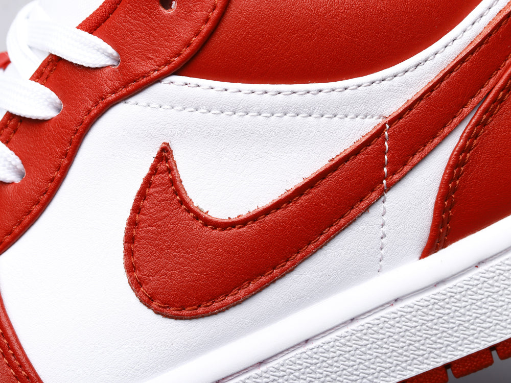 MO - AJ1 new white red