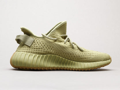 MO - Yzy 350 Sulfur Matcha Green Sneaker