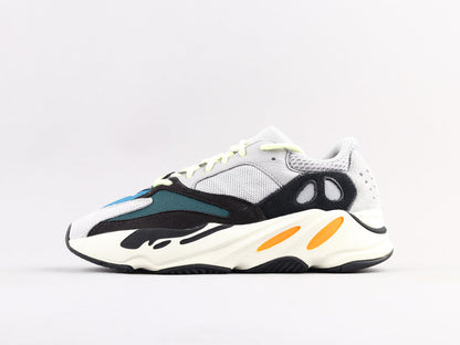 MO - Yzy 700 Wave Sneaker