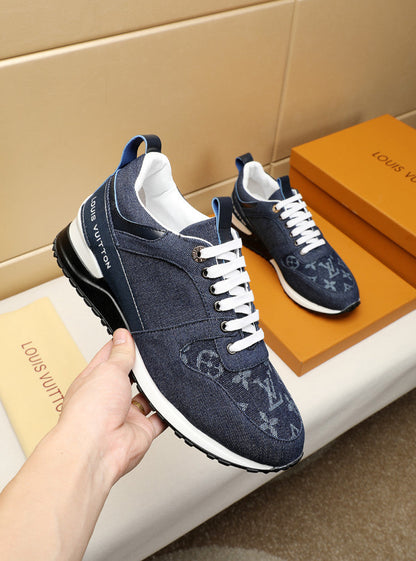 MO - LUV Navy Blue Sneaker