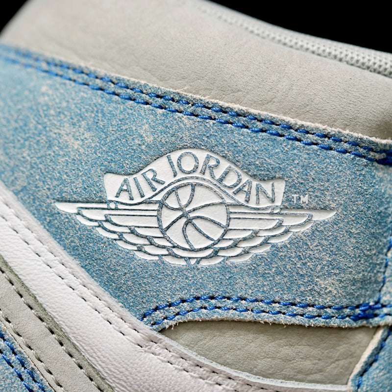 MO - AJ1 High Washed Blue