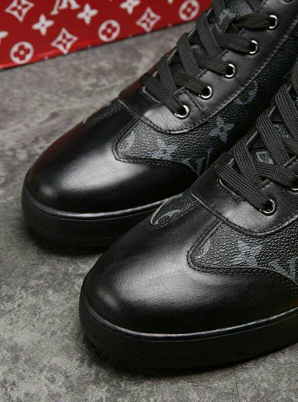 MO - LUV HIgh Top Black Sneaker