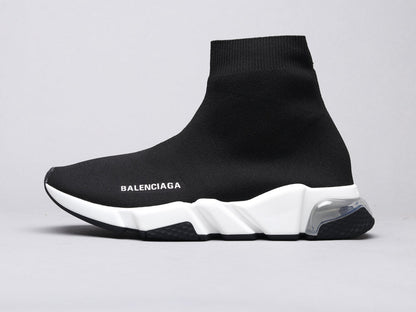 MO - Bla Socks Shoes Black and White Sneaker