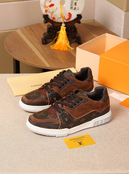 MO - LUV SurfaMO In Monogram Brown Sneaker