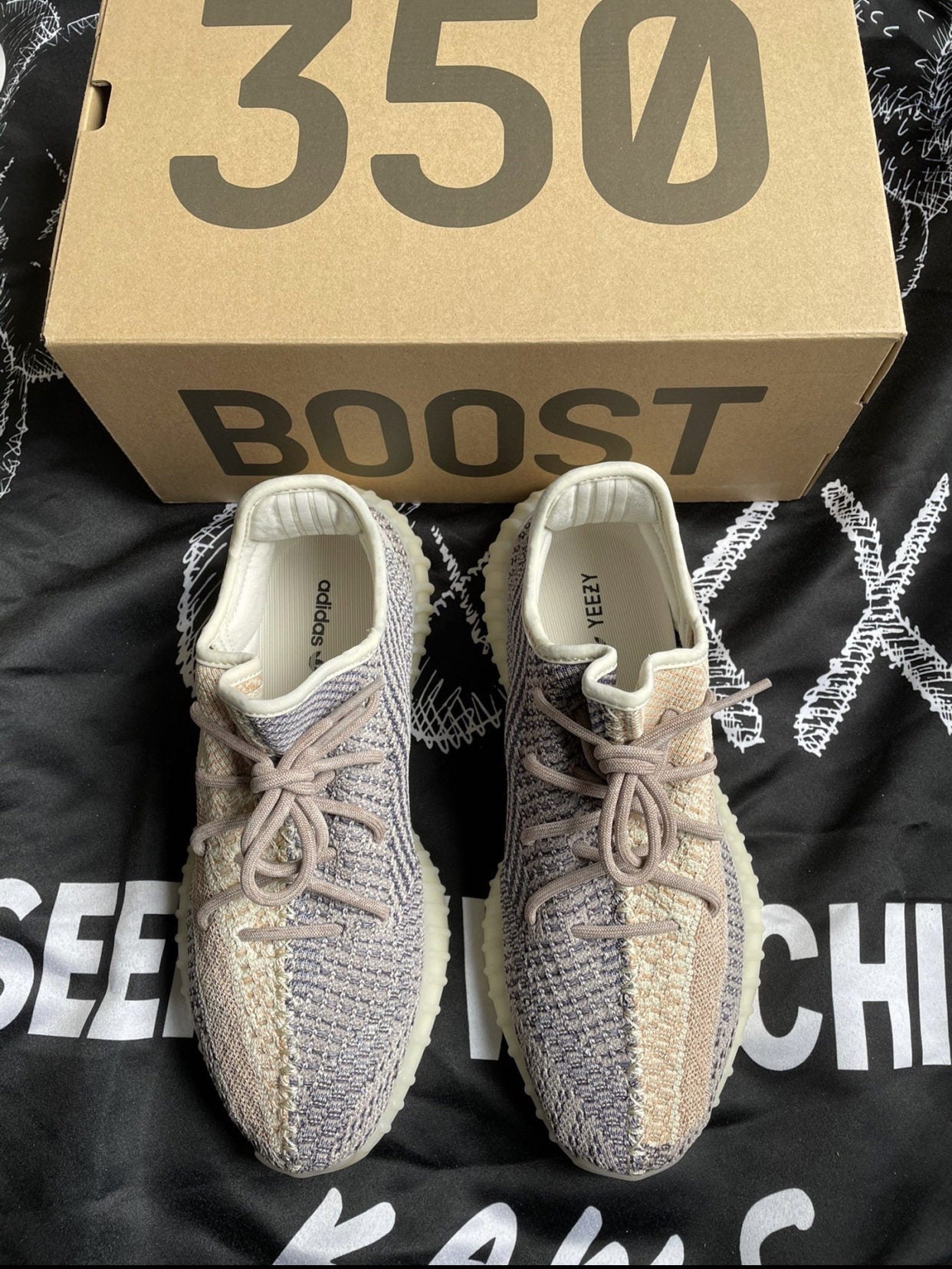 MO - Yzy 350 V2 Grey Pearl Sneaker