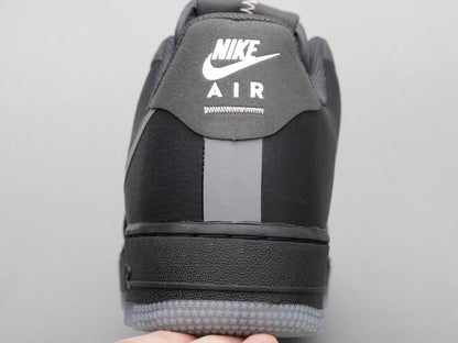 MO - AF1 luminous black grey