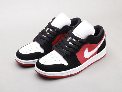 MO - AJ1 Chicago black and white red