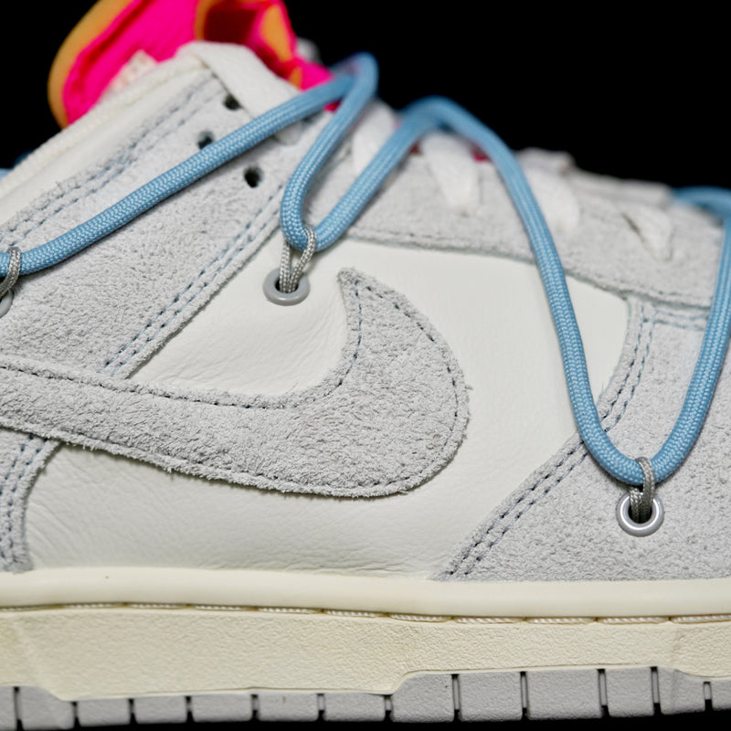 MO - OW x Dunk (NO.38) light blue shoelace pink buckle