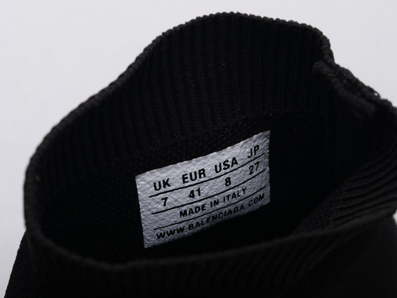 MO - Bla Socks Shoes Black and White Sneaker