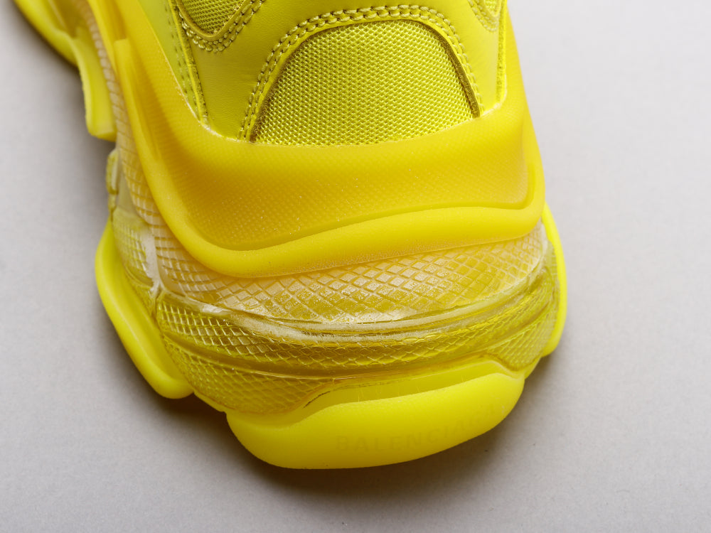 MO - Bla 19SS Air Yellow Sneaker