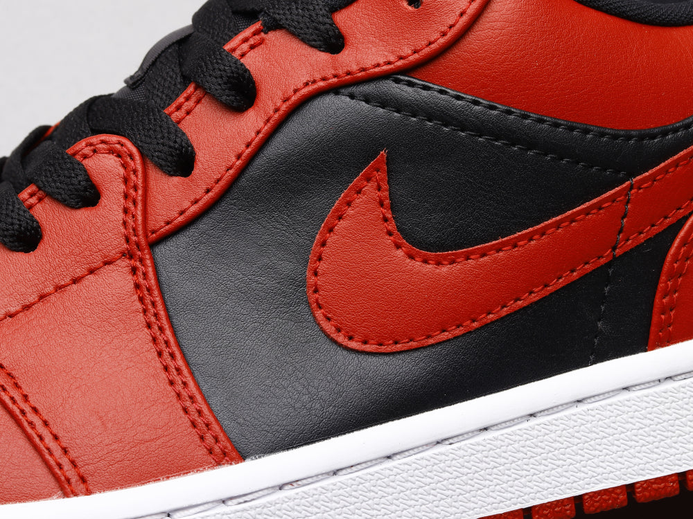 MO - AJ1 Reverse black and red forbidden to wear