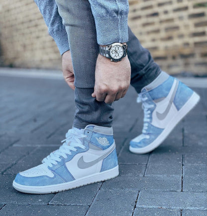 MO - AJ1 High Washed Blue