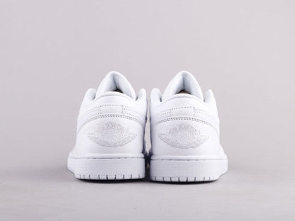 MO - AJ1 pure white