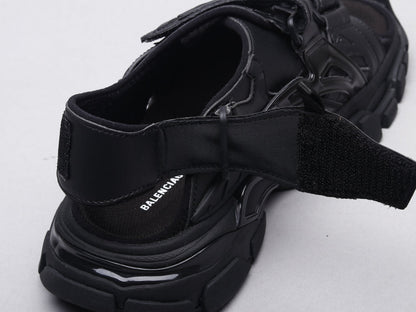 MO - Bla Track Sandals Black Sneaker