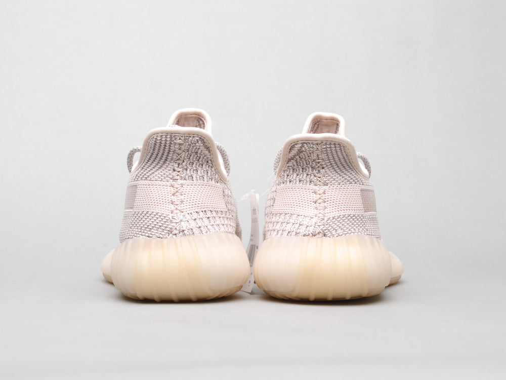 MO - Yzy 350 Light Pink Sneaker