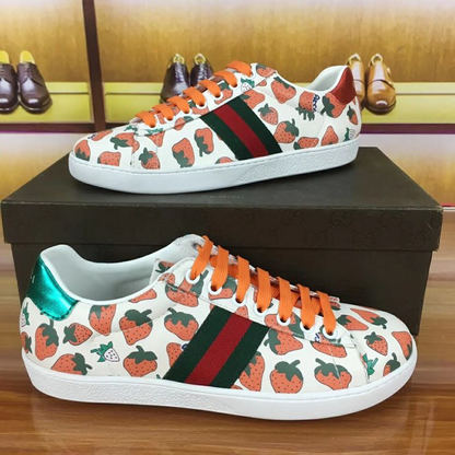 MO-GCI Ace Strawberry Sneaker 020