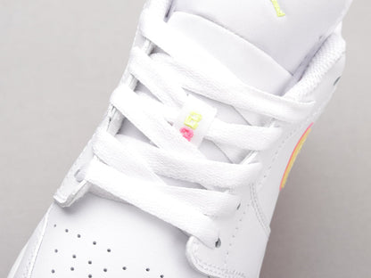 MO - AJ1 White and yellow powder candy