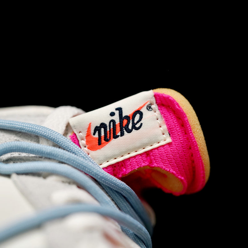 MO - OW x Dunk (NO.38) light blue shoelace pink buckle