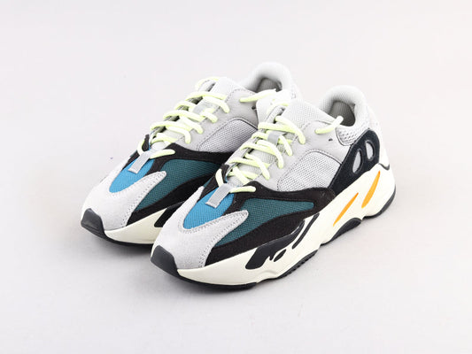 MO - Yzy 700 Wave Sneaker