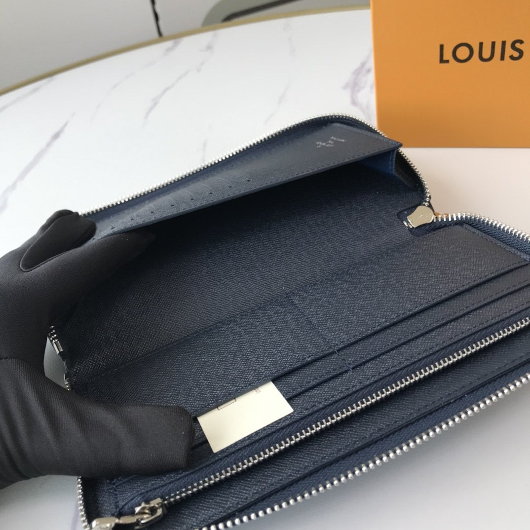 MO - Top Quality Wallet LUV 010