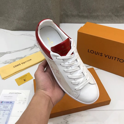 MO - Top Quality Luv Sneaker 051