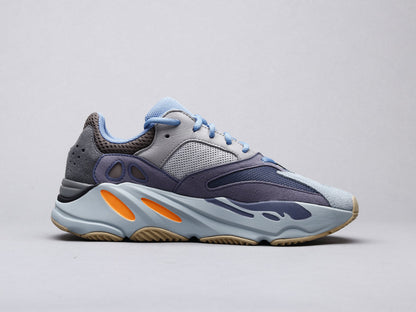 MO - Yzy 700 Carbon Blue Sneaker