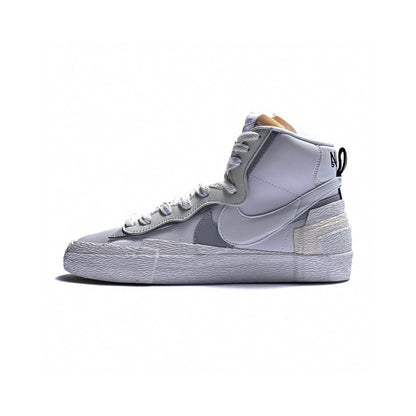 MO - Sacai x Blazer Mid Off-White