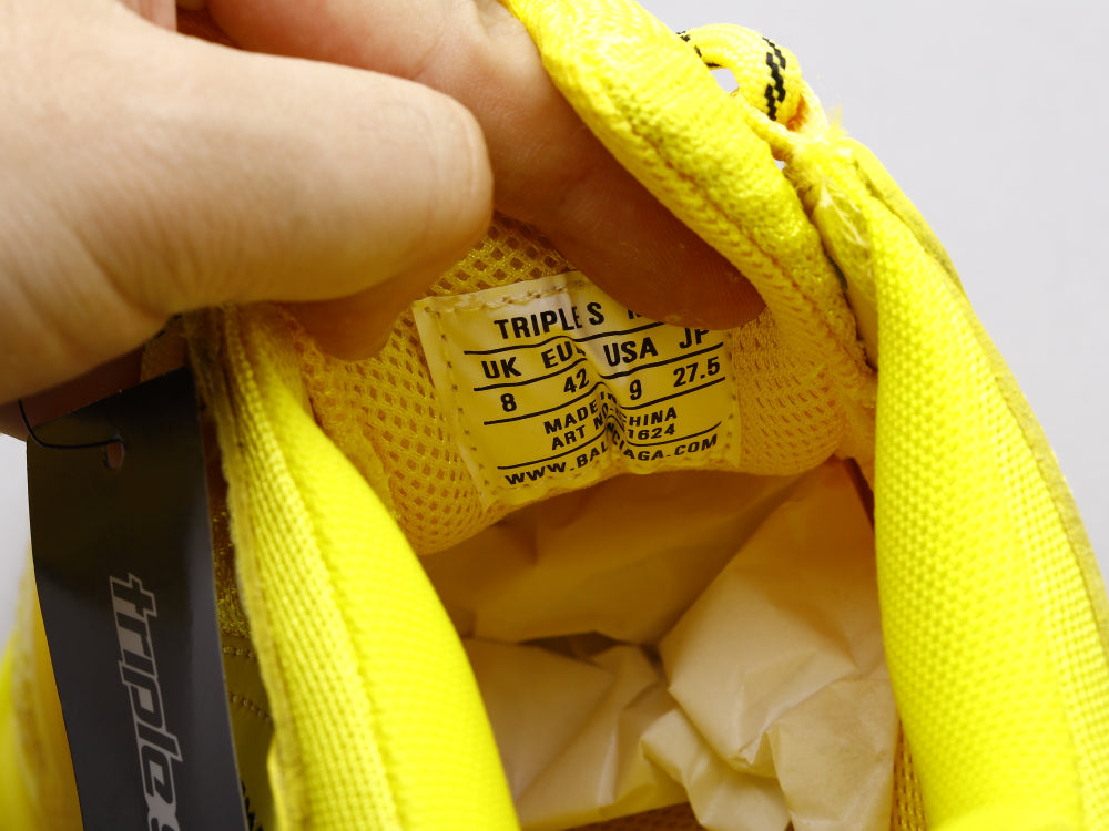 MO - Bla 19SS Air Yellow Sneaker