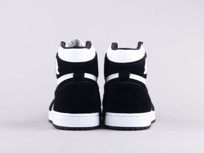 MO - AJ1 horsehair black and white