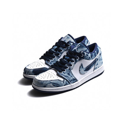 MO - AJ1 Low Washed Denim