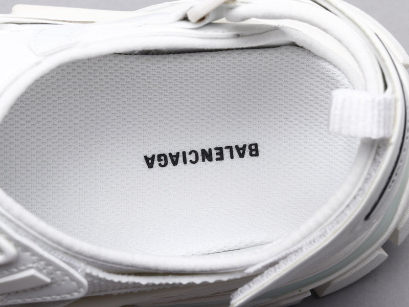 MO - Bla Track Sandals White Sneaker