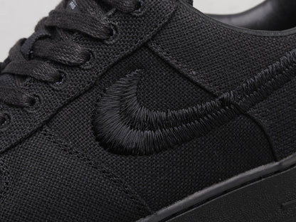 MO - Stussy x AF1 Pure Black