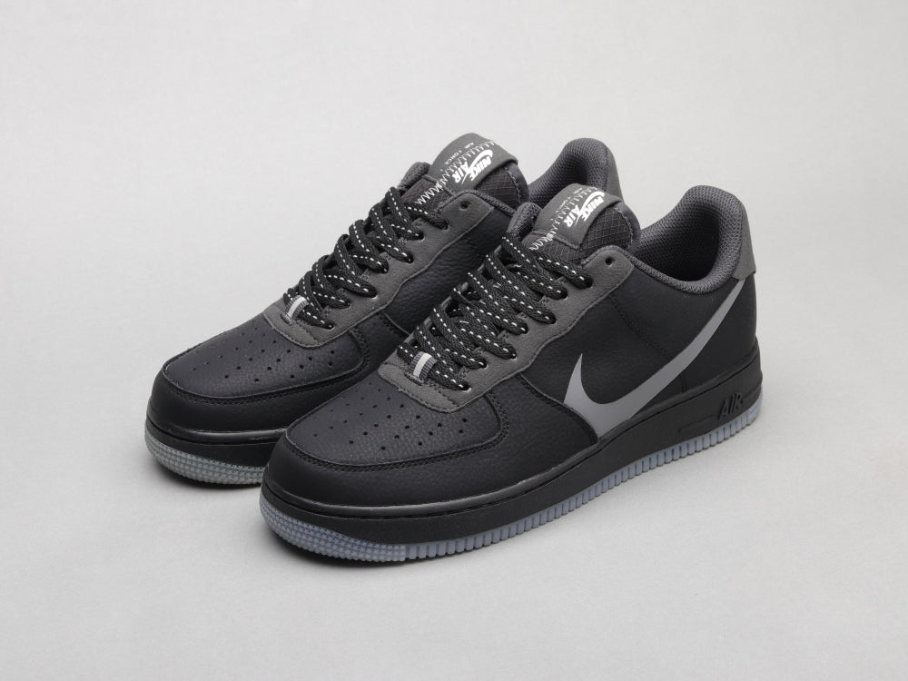 MO - AF1 luminous black grey