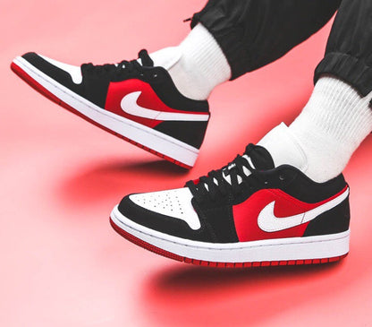 MO - AJ1 Low Bull Chicago Ladies