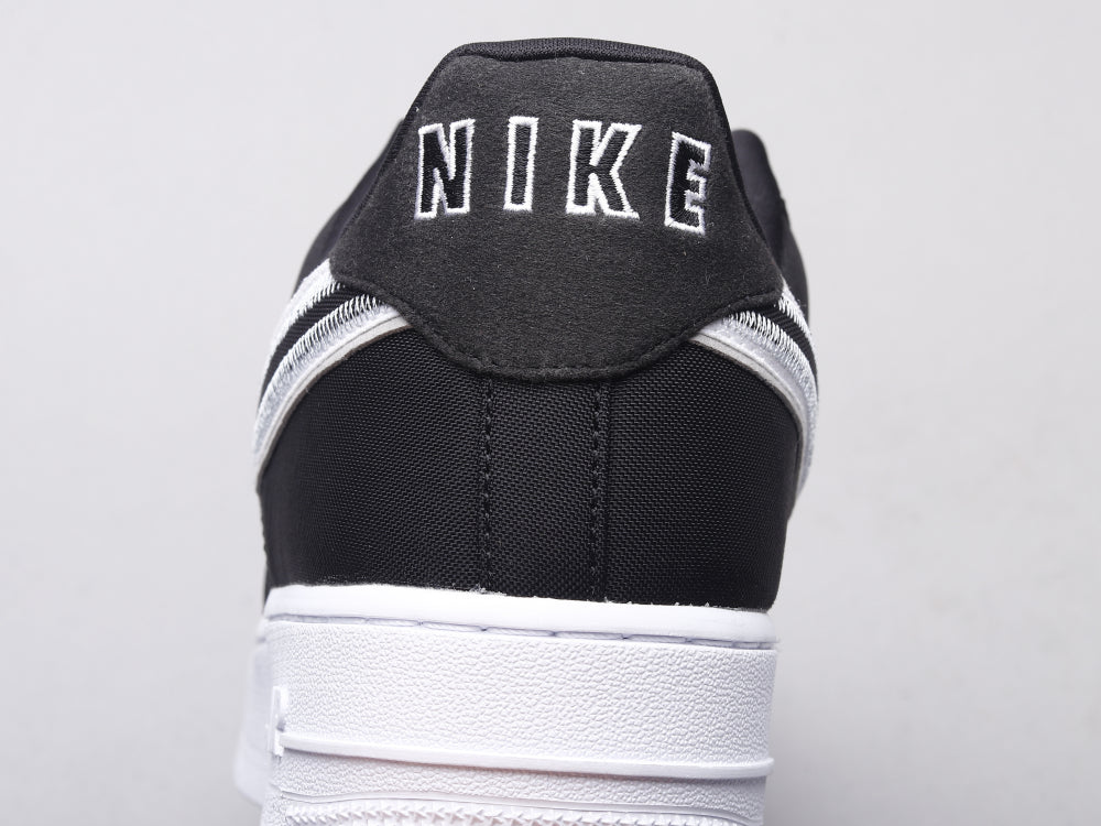 MO - AF1 Reverse Stitch Black & White