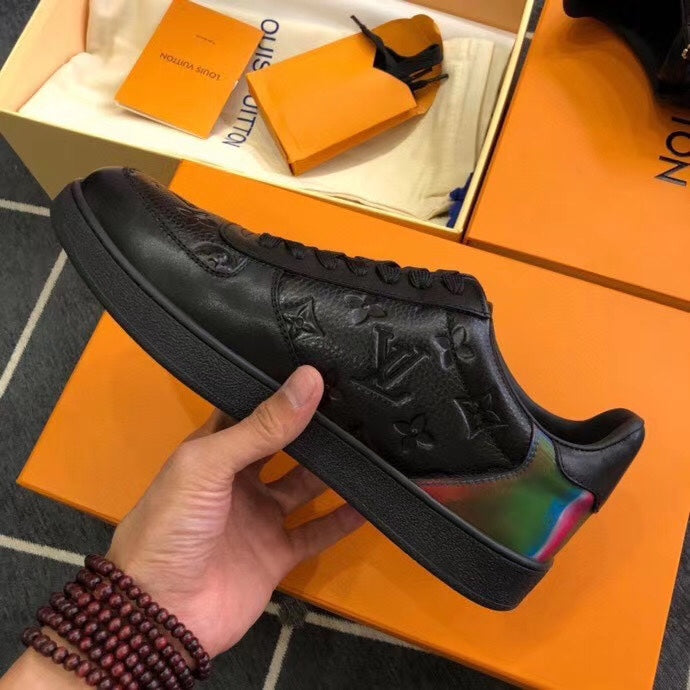 MO - LUV Casual Low Black Sneaker